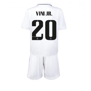 Real Madrid Vinicius Junior #20 kläder Barn 2022-23 Hemmatröja Kortärmad (+ korta byxor)